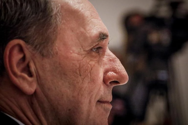 Επιμένει ο Σταθάκης – «Δεν θα γίνουν περικοπές στις συντάξεις»